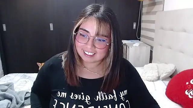 yini angel online show from 22, 6, 2026