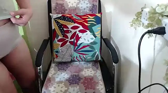 Skinny regie99xxx online show from 21, 2, 2025