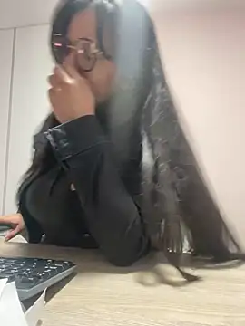 SWEETLILY18 online show from 21, 12, 2024