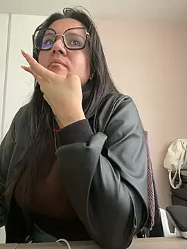 SWEETLILY18 online show from 26, 12, 2024