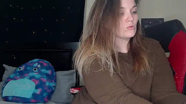 Snapshot of ToxicLilly chatting on 13, 12, 2024 ToxicLilly online show from 13, 12, 2024