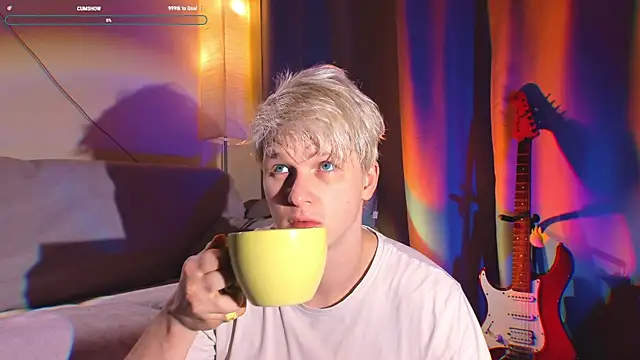 Breston Sweet online show from 6, 11, 2025