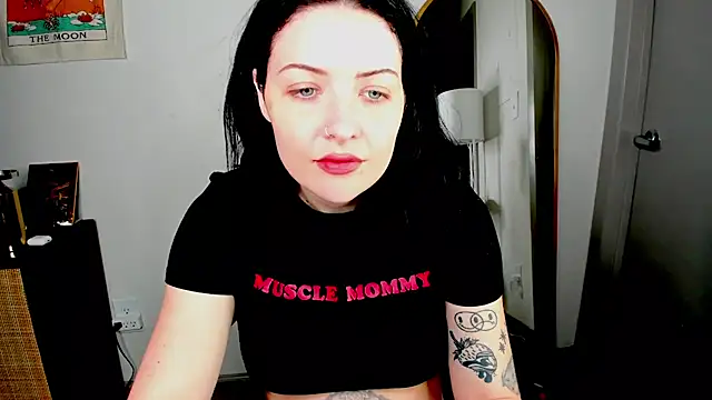 Snapshot of MelroseStrip chatting on 3, 1, 2025 MelroseStrip online show from 3, 1, 2025