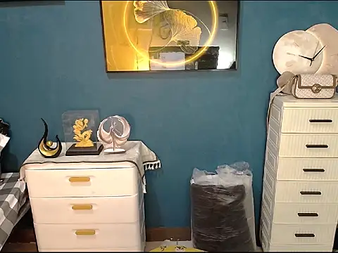 BonaBarrameda online show from 15, 9, 2025