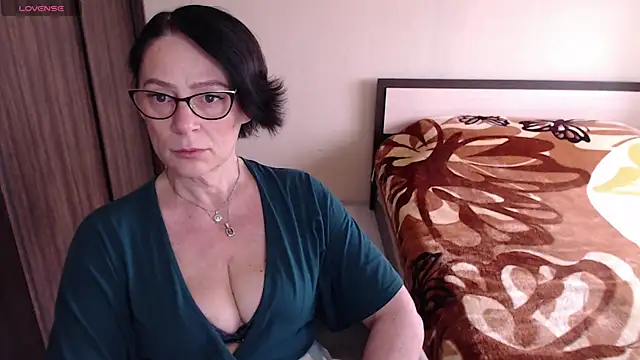 Snapshot of BelovedLady chatting on 16, 2, 2025 BelovedLady online show from 16, 2, 2025