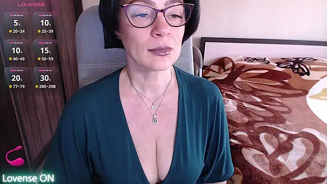Snapshot of BelovedLady chatting on 24, 2, 2025 BelovedLady online show from 24, 2, 2025
