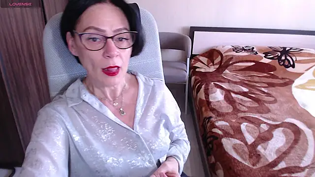 Snapshot of BelovedLady chatting on 3, 3, 2025 BelovedLady online show from 3, 3, 2025