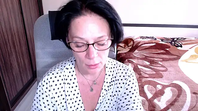 Snapshot of BelovedLady chatting on 6, 3, 2025 BelovedLady online show from 6, 3, 2025
