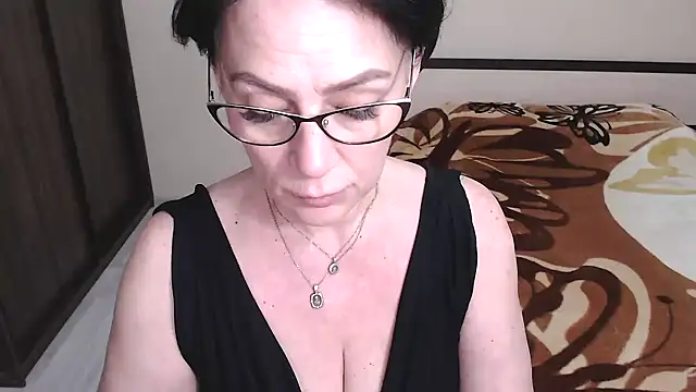 Snapshot of BelovedLady chatting on 15, 3, 2025 BelovedLady online show from 15, 3, 2025