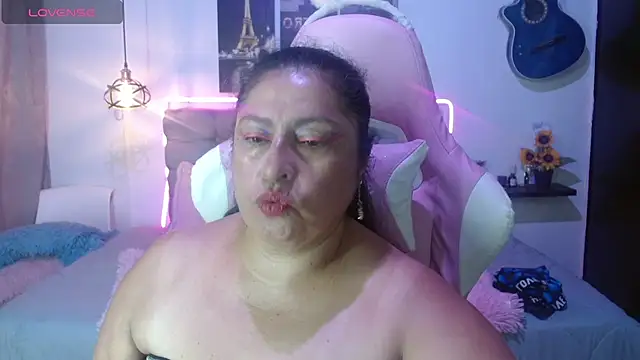 Snapshot of Keyla01_ chatting on 15, 4, 2026 Keyla01 online show from 15, 4, 2026