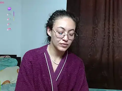 Olivia Bright online show from 28, 6, 2026