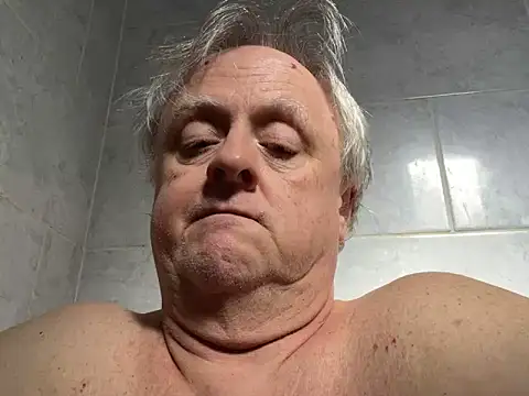 Snapshot of bigbadjon69 chatting on 8, 3, 2025 bigbadjon69 online show from 8, 3, 2025