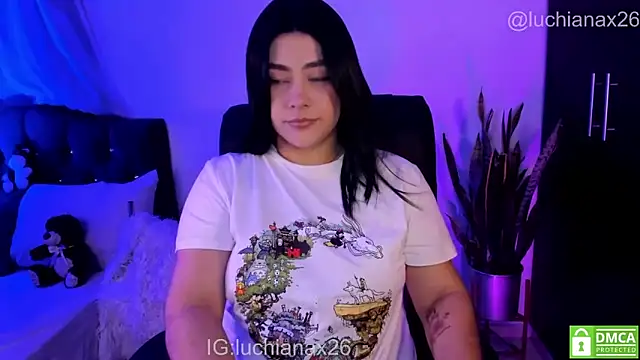 lucy26  online show from 14, 4, 2026