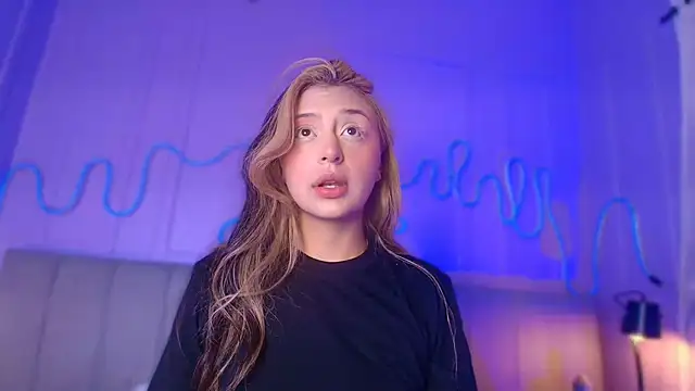 Sofly s online show from 29, 4, 2026