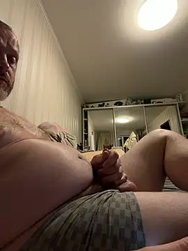 Snapshot of GHsveter chatting on 15, 6, 2026 GHsveter online show from 15, 6, 2026