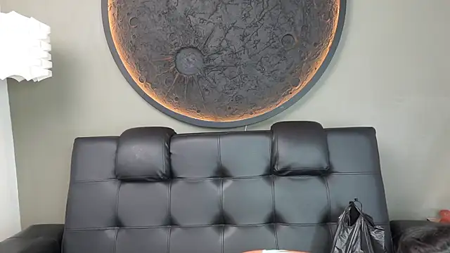 Snapshot of miss_vaiolette chatting on 25, 2, 2026 miss vaiolette online show from 25, 2, 2026