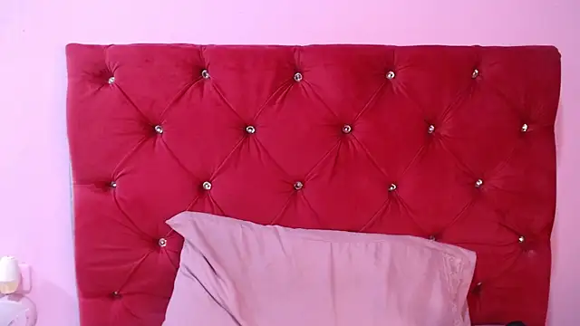 Evasummer1 online show from 22, 11, 2025