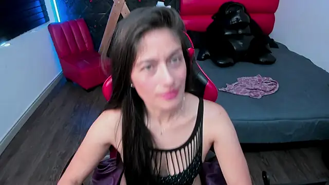 AnnyMilet  online show from 28, 7, 2026