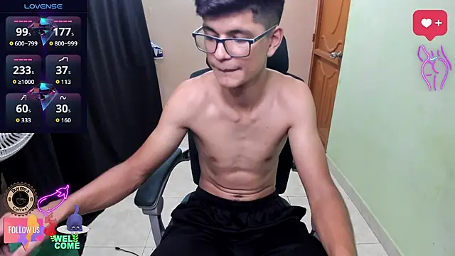 Snapshot of GoldenProject chatting on 25, 11, 2025 GoldenProject online show from 25, 11, 2025