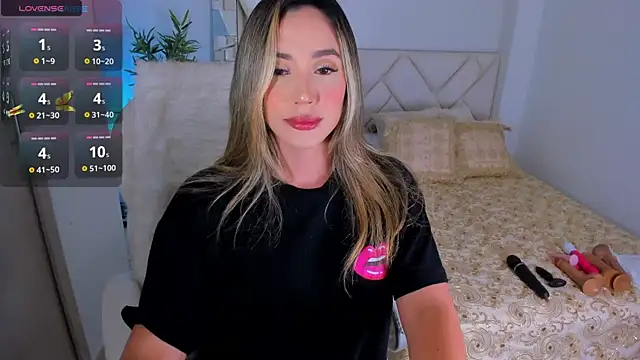 Snapshot of NiaBennet_ chatting on 18, 3, 2025 NiaBennet online show from 18, 3, 2025
