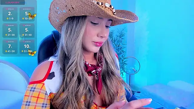 Snapshot of NiaBennet_ chatting on 15, 10, 2025 NiaBennet online show from 15, 10, 2025