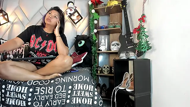 MirandaHaguen online show from 16, 1, 2025