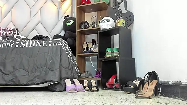 Snapshot of MirandaHaguen chatting on 3, 3, 2026 MirandaHaguen online show from 3, 3, 2026