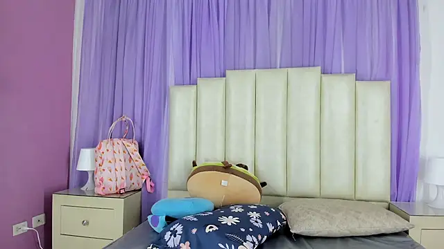 mollieblue69 online show from 17, 1, 2025