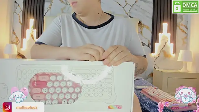 mollieblue69 online show from 13, 3, 2025