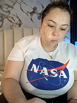 Snapshot of mollieblue69 chatting on 10, 1, 2026 mollieblue69 online show from 10, 1, 2026