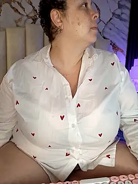 Snapshot of mollieblue69 chatting on 5, 2, 2026 mollieblue69 online show from 5, 2, 2026