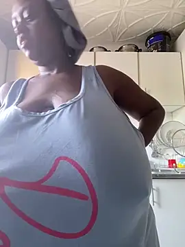 Biggblackboobs online show from 10, 3, 2025