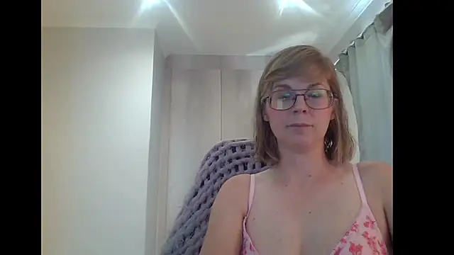 SavannaGirly online show from 26, 1, 2025