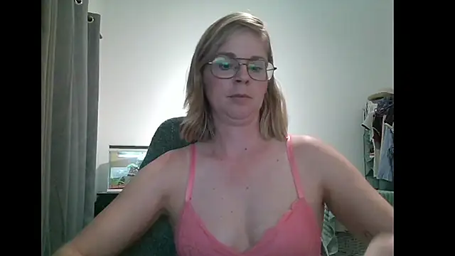 SavannaGirly online show from 23, 2, 2025