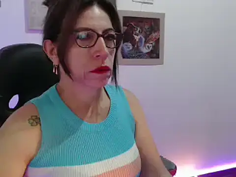 Snapshot of Chayla_Ruiz chatting on 28, 12, 2024 Chayla Ruiz online show from 28, 12, 2024