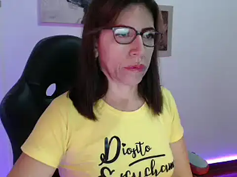 Snapshot of Chayla_Ruiz chatting on 27, 1, 2025 Chayla Ruiz online show from 27, 1, 2025