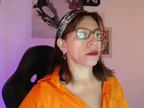 Snapshot of Chayla_Ruiz chatting on 11, 2, 2025 Chayla Ruiz online show from 11, 2, 2025
