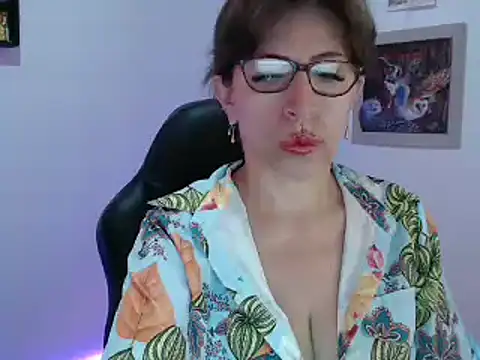 Snapshot of Chayla_Ruiz chatting on 13, 2, 2025 Chayla Ruiz online show from 13, 2, 2025