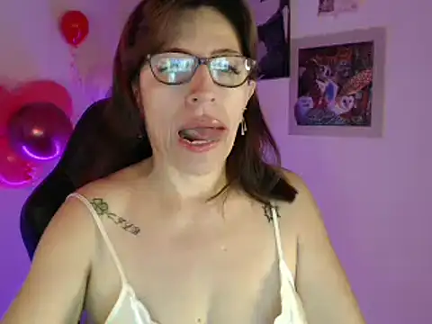 Snapshot of Chayla_Ruiz chatting on 14, 2, 2025 Chayla Ruiz online show from 14, 2, 2025