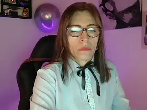 Snapshot of Chayla_Ruiz chatting on 3, 3, 2025 Chayla Ruiz online show from 3, 3, 2025