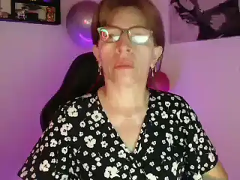Snapshot of Chayla_Ruiz chatting on 10, 3, 2025 Chayla Ruiz online show from 10, 3, 2025