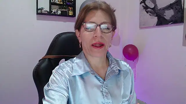 Snapshot of Chayla_Ruiz chatting on 19, 3, 2025 Chayla Ruiz online show from 19, 3, 2025