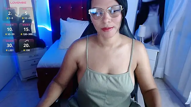 Wanda Milf online show from 2, 10, 2025