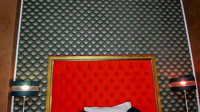 VallerieJones online show from 24, 2, 2025