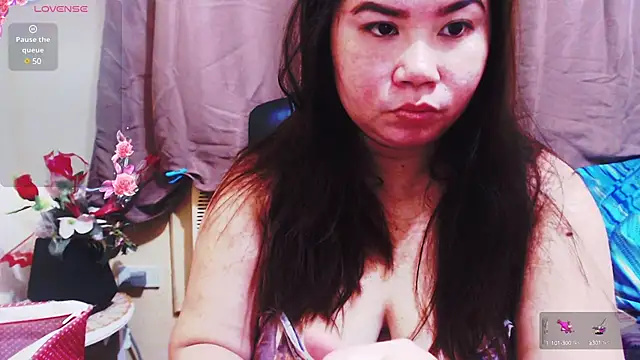 Snapshot of Alliayah_Hollyx chatting on 11, 12, 2024 Alliayah Hollyx online show from 11, 12, 2024