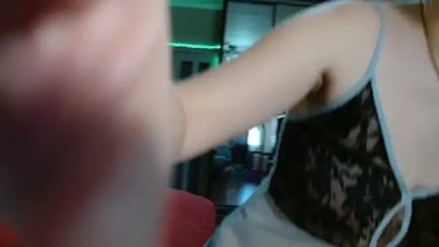 Snapshot of KiraGoldens chatting on 20, 2, 2026 KiraGoldens online show from 20, 2, 2026