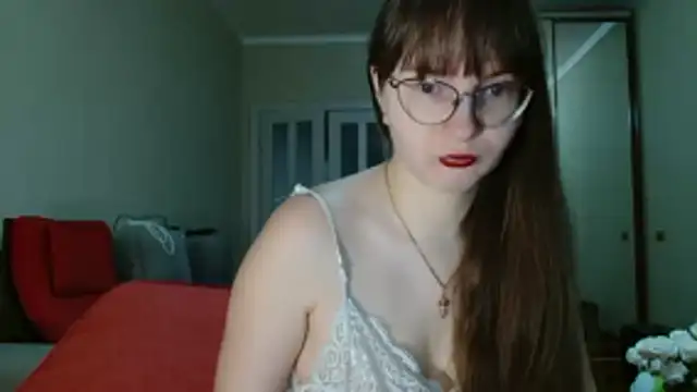 Snapshot of KiraGoldens chatting on 18, 3, 2026 KiraGoldens online show from 18, 3, 2026