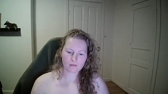 Snapshot of Girlnina-1995 chatting on 5, 12, 2024 Girlnina-1995 online show from 5, 12, 2024