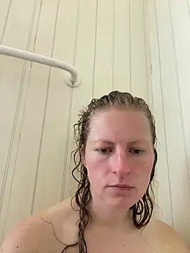 Snapshot of Girlnina-1995 chatting on 26, 9, 2025 Girlnina-1995 online show from 26, 9, 2025