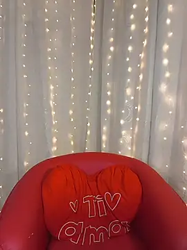 Snapshot of Masha_Real_84 chatting on 17, 3, 2026 Masha Real 84 online show from 17, 3, 2026